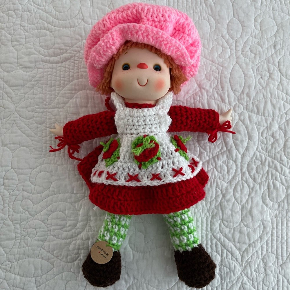 Strawberry shortcake crochet doll